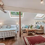 1 Bed In 95105