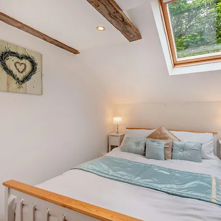 Vakantiehuis 1 Bed In 95105 *