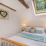 Nyaraló 1 Bed In 95105 *